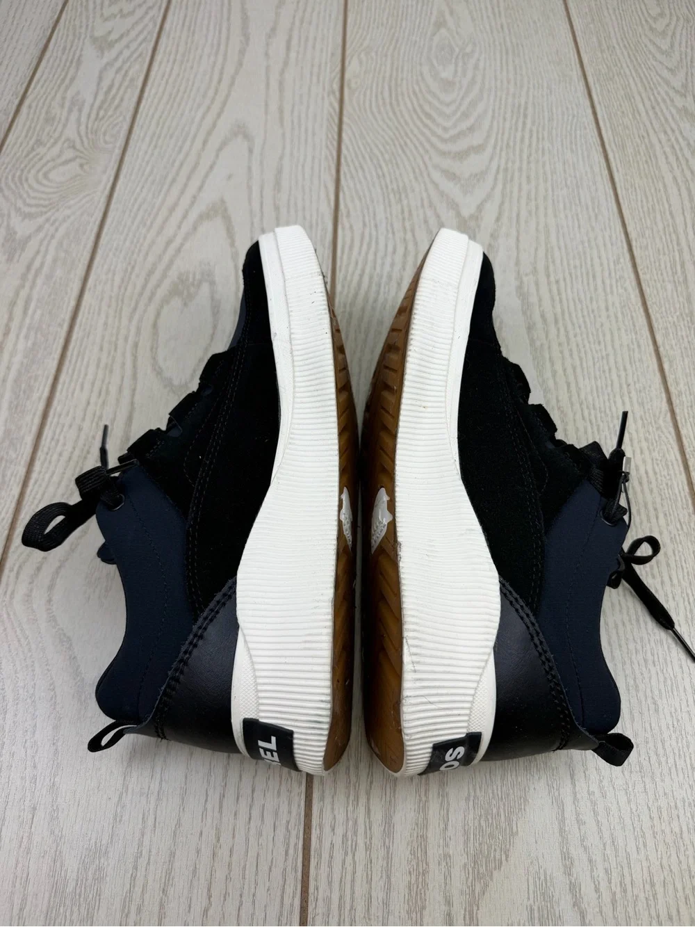 Sorel Women's Out N About IV Low Women's Waterproof Sneaker 11 Black Gum 2 $100
